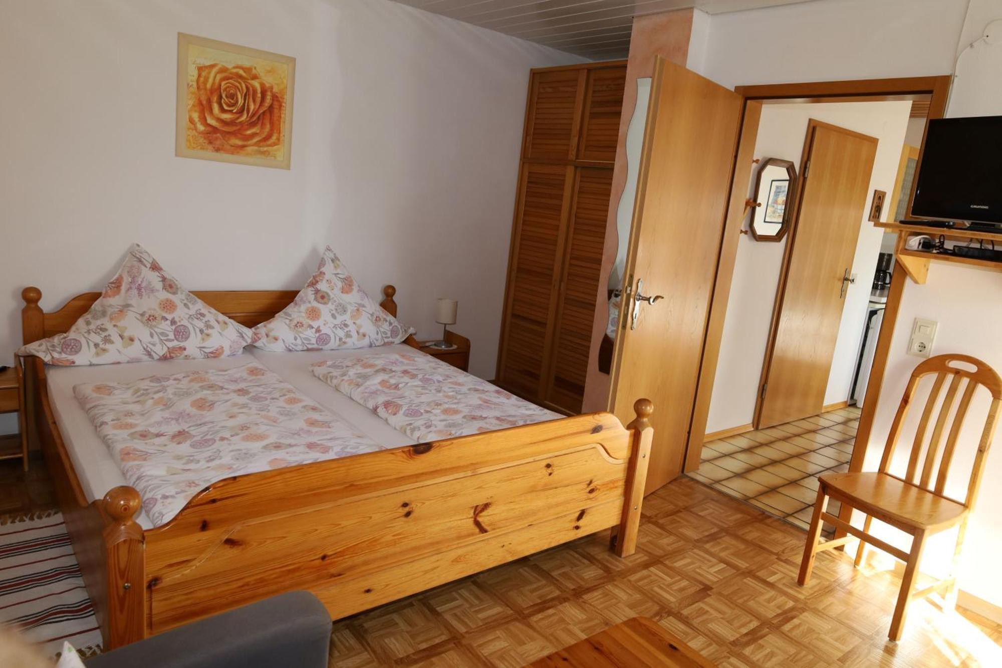 Ferienwohnung Hell Claudia Schleching Exteriör bild